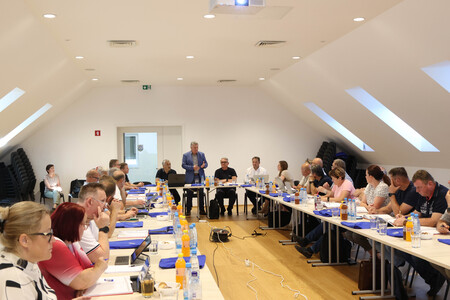 Seja UO GZ Slovenija 09 Foto Ljubo Vukelič